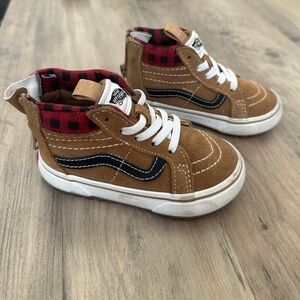 Vans toddler adventure shoes size 6.5